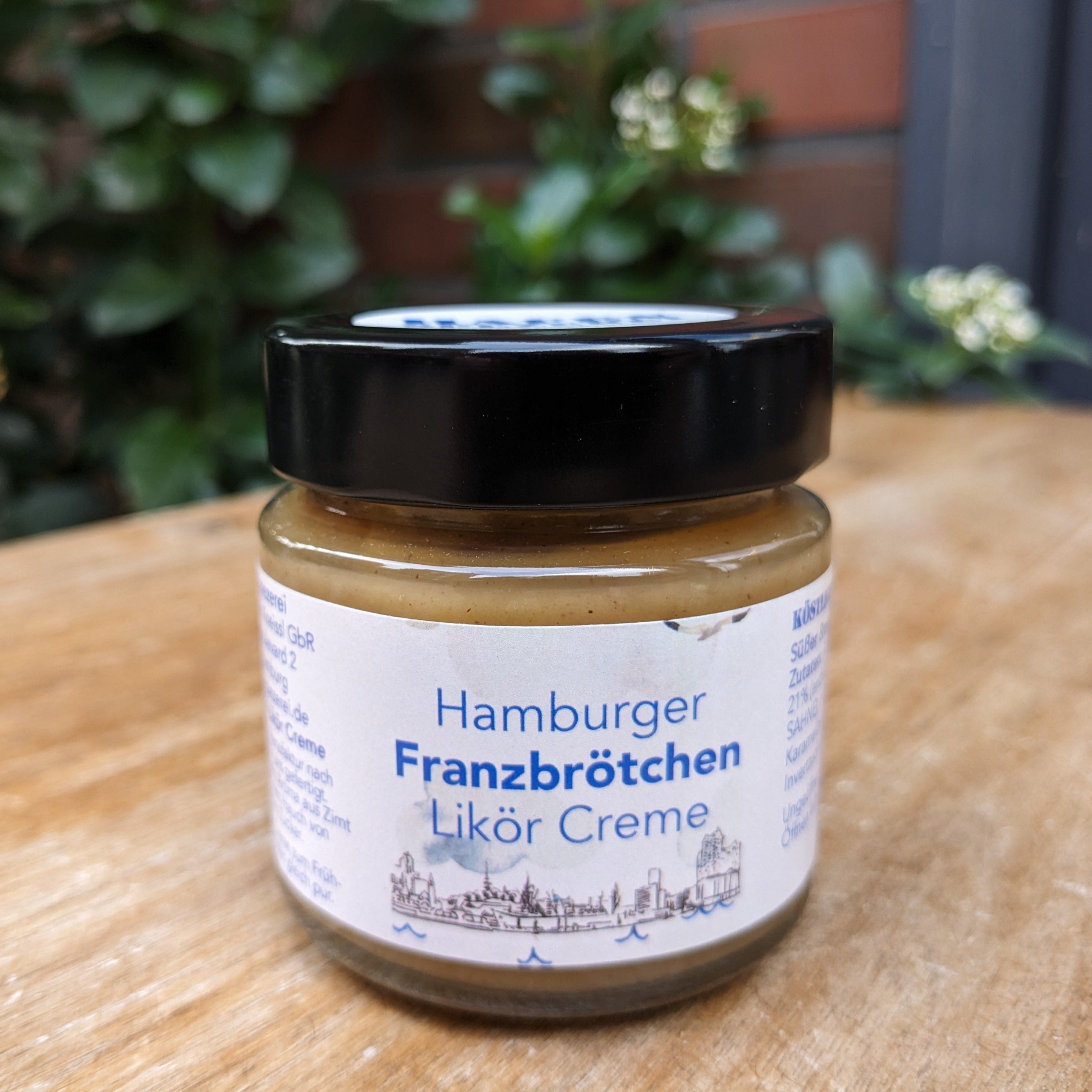 Hamburger Franzbrötchen Likör Creme, 140g | Hafen-Spezerei Hamburger Franzbrötchen Likör Creme, 140g | Hafen-Spezerei